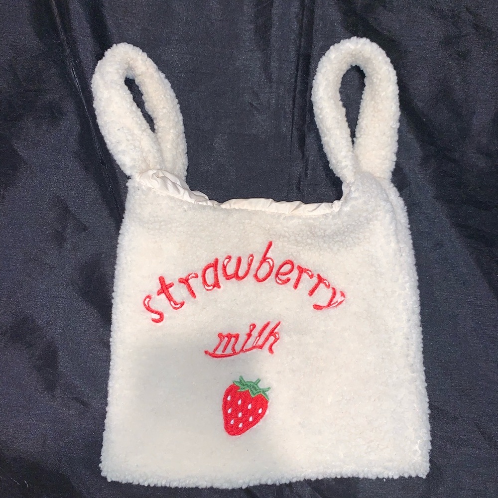 Cream small purse
